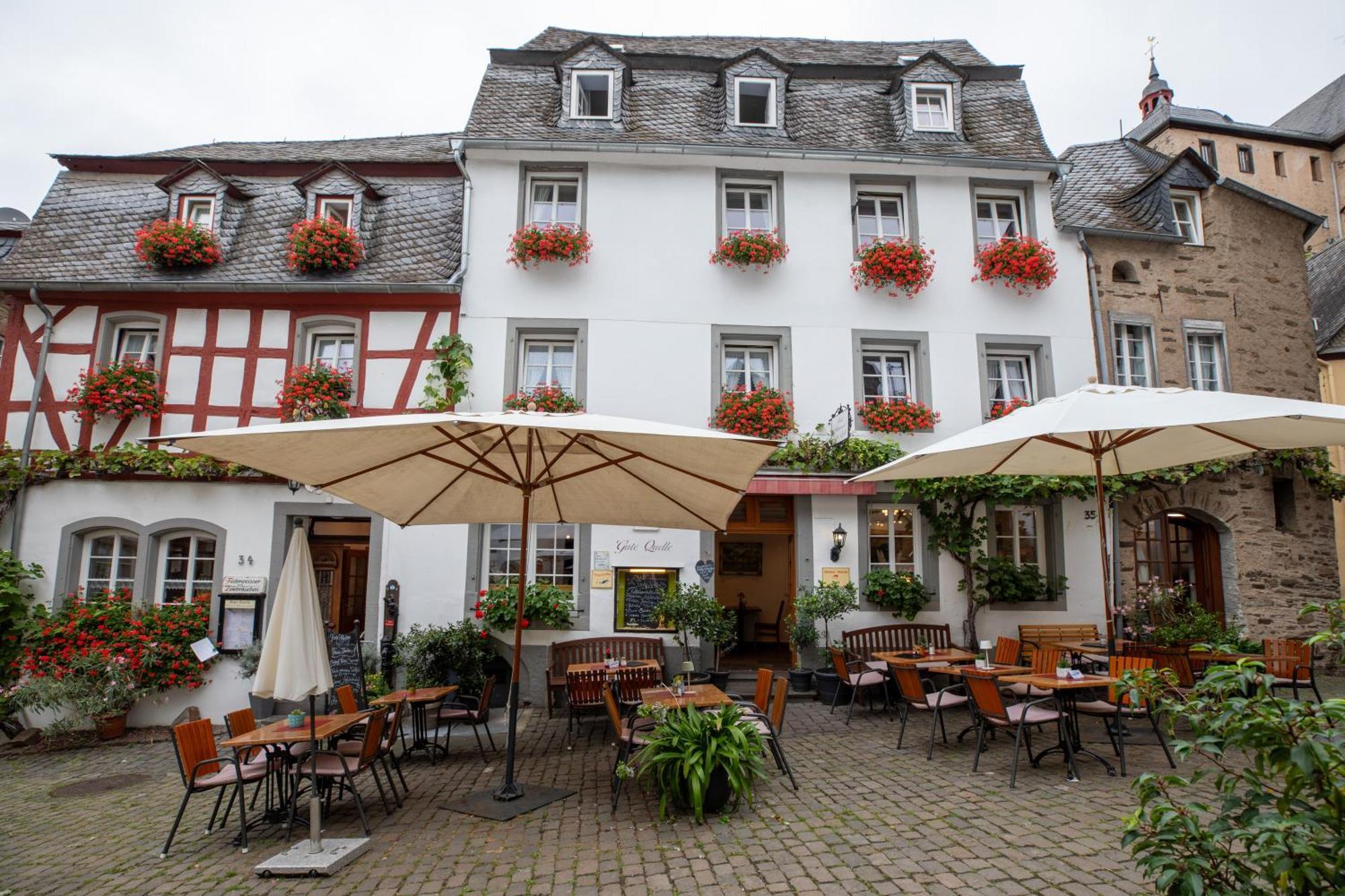 Hotel Gute Quelle ไบล์ชไตน์ ภายนอก รูปภาพ