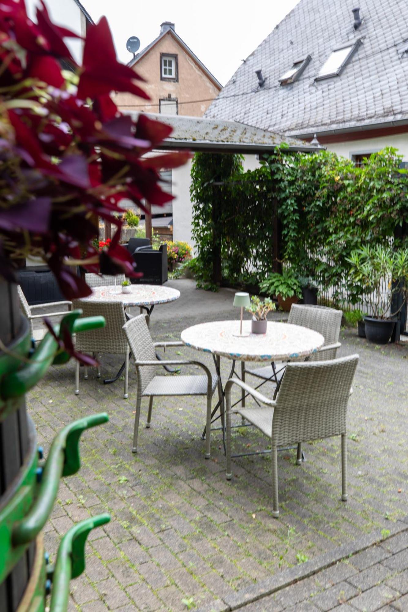 Hotel Gute Quelle ไบล์ชไตน์ ภายนอก รูปภาพ