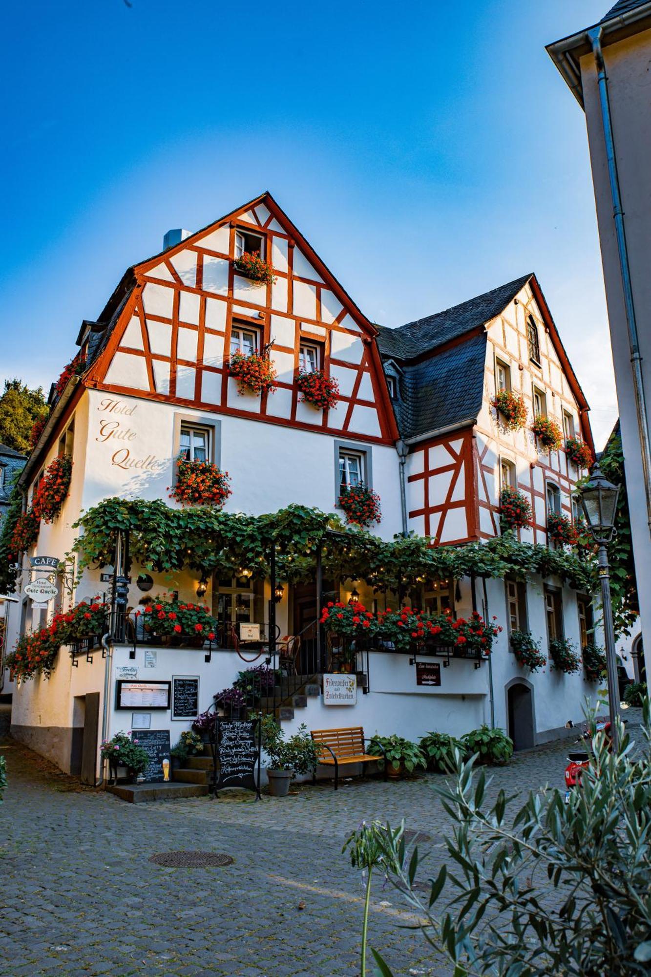 Hotel Gute Quelle ไบล์ชไตน์ ภายนอก รูปภาพ